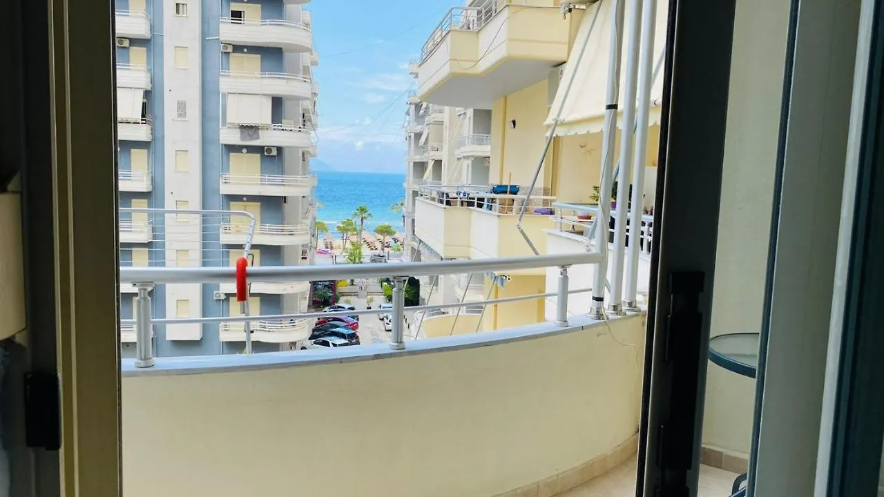 Aria Apartment'S Влёра 0*,